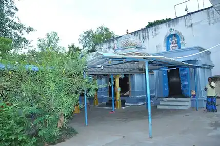 Arulmigu Thalaivettimuniappan And Thirumalaiamman Temple, Kottai, Salem - 636001 அருள்மிகு தலைவெட்டி முனியப்பன் திருக்கோயில், கோட்டை, சேலம் - 636001, Salem - Ancient Temple Architecture and History Image 3