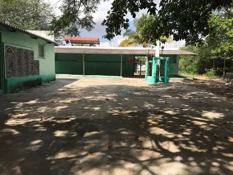 Arulmigu Thalaiyuthu Kannimaar Temple, Kuttam - 624711 அருள்மிகு தலையூத்துகன்னிமார் திருக்கோயில், Kuttam - 624711, Dindigul - Ancient Temple Architecture and History Image 3