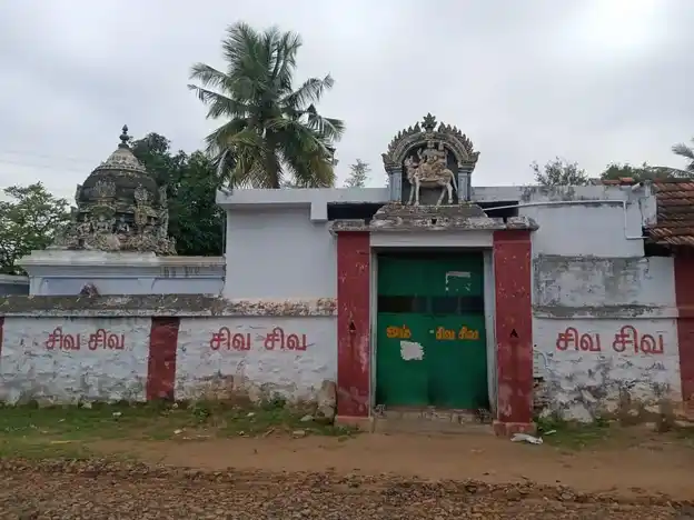 Arulmigu Thalaporiswarar Temple, Manmalai - 636110 அருள்மிகு தாளபுரிஸ்வரர் திருக்கோயில், Manmalai - 636110, Salem - Ancient Temple Architecture and History Image 3