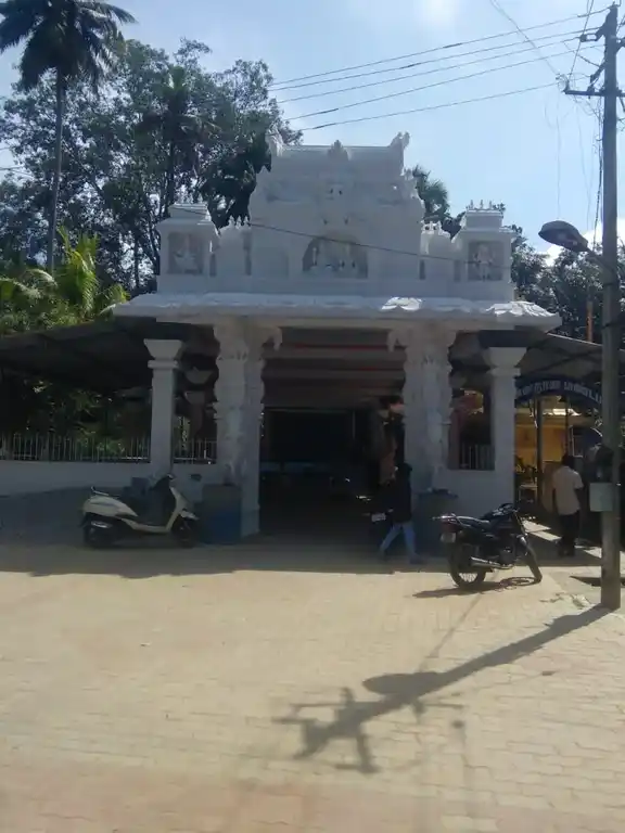 Arulmigu Thalial Muttharamman Temple, Attoor, Thiruvattar - 629177 அருள்மிகு தளியல் முத்தாரம்மன் திருக்கோயில், Attoor, Thiruvattar - 629177, Kanyakumari - Ancient Temple Architecture and History Image 5