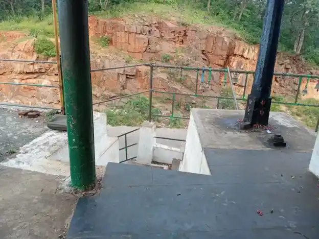 Arulmigu Thaligaiperumal Temple, Uthragidikaval - 637404 அருள்மிகு தணிகைப் பெருமாள் திருக்கோயில், உத்திரக்கடிகாவல் - 637404, Namakkal - Ancient Temple Architecture and History Image 7