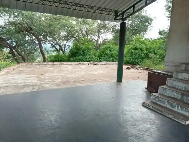 Arulmigu Thaligaiperumal Temple, Uthragidikaval - 637404 அருள்மிகு தணிகைப் பெருமாள் திருக்கோயில், உத்திரக்கடிகாவல் - 637404, Namakkal - Ancient Temple Architecture and History Image 9