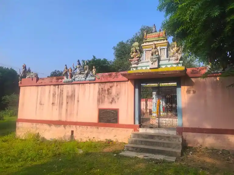 Arulmigu Thaluthadi Amman Temple, Thiruvudaiyarpatti - 630552