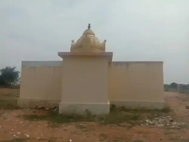 Arulmigu Thambhi Kaala Swamy Temple, Palaiyam - 624620 அருள்மிகு தம்பிகாலசுhமி திருக்கோயில், Palaiyam - 624620, Dindigul - Ancient Temple Architecture and History Image 3