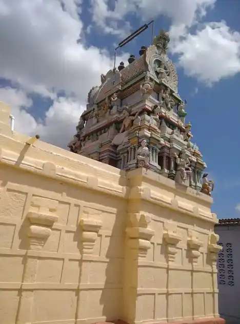 Arulmigu Thambirattiamman Temple, Mugasipidariyur - 638051 Arulmigu Thambirattiamman Temple,  - 638051, Erode - Ancient Temple Architecture and History Image 2