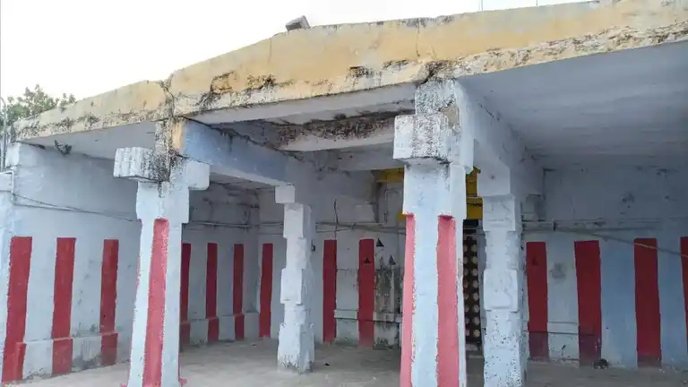 Arulmigu Thamodhara Perumal Temple, Mupathuvetti - 632503 அருள்மிகு தாமோதர பெருமாள் திருக்கோயில், முப்பதுவெட்டி - 632503, Ranipet - Ancient Temple Architecture and History Image 7