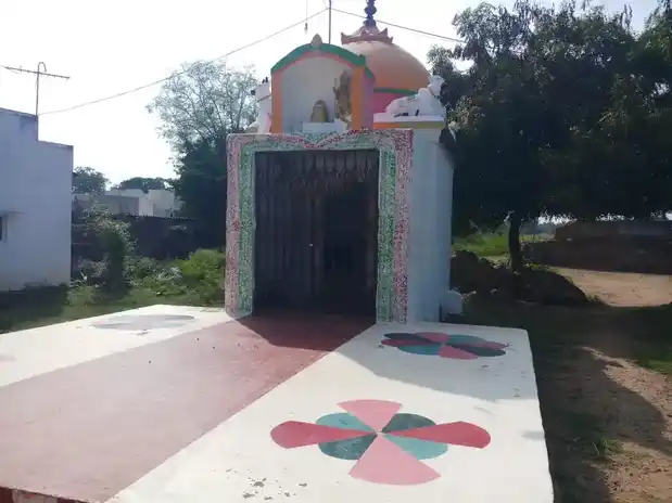 Arulmigu Thampatta Paraipatti Vinayagar Temple, Karikali - 624703 அருள்மிகு தம்பட்ட பாரைபட்டி விநாயகர் திருக்கோயில், Karikali - 624703, Dindigul - Ancient Temple Architecture and History Image 4