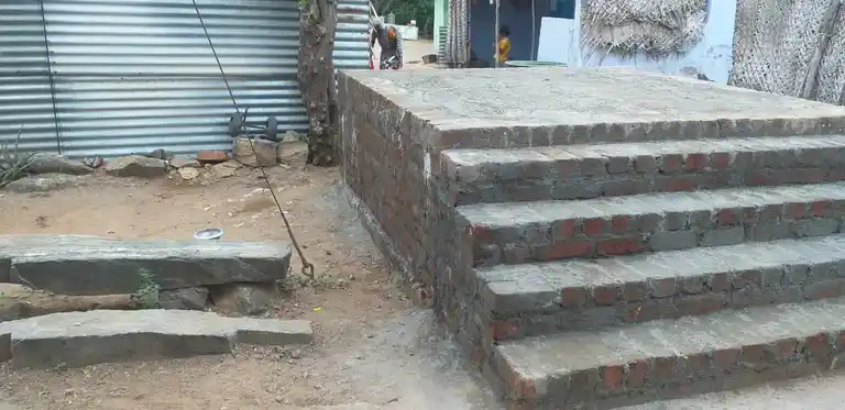 Arulmigu Thampatta Paraipatti Vinayagar Temple, Karikali - 624703 அருள்மிகு தம்பட்ட பாரைபட்டி விநாயகர் திருக்கோயில், Karikali - 624703, Dindigul - Ancient Temple Architecture and History Image 8