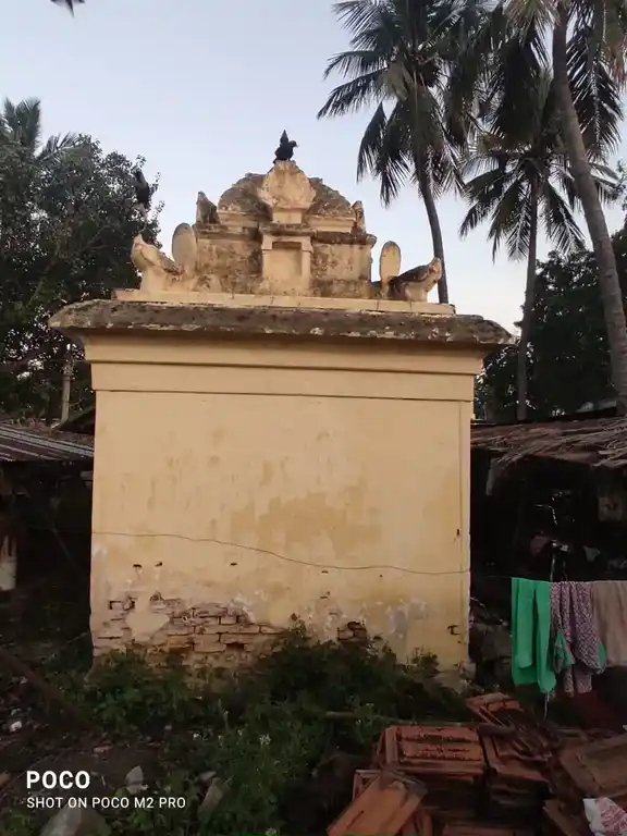 Arulmigu Thandaiuthabani Swamy Temple, Athavathur - 620102 அருள்மிகு தண்டாயுதபானி சுவாமி திருக்கோயில், அதவத்தூர் கிழக்கு, அதவத்தூர். - 620102, Thiruchirappalli - Ancient Temple Architecture and History Image 2