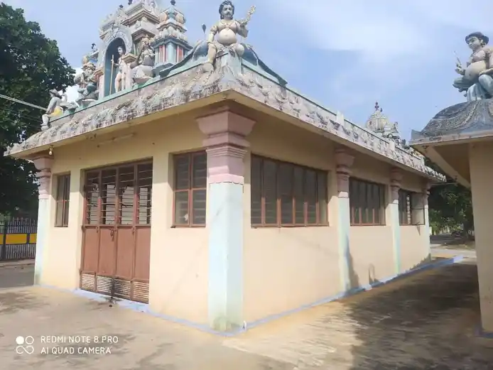 Arulmigu Thandayathapani Tempel, Manikampalayam - 638301 அருள்மிகு தண்டாயுதபாணிசுவாமி திருக்கோயில், Manikampalayam - 638301, Erode - Ancient Temple Architecture and History Image 3