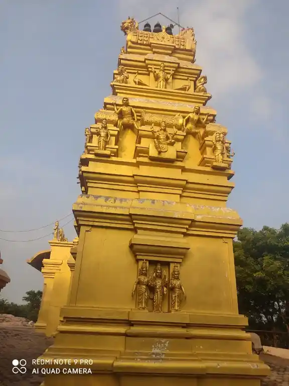 Arulmigu Thandayudhapani Temple, Aalampoondi - 604151 அருள்மிகு தண்டாயுதபாணிசுவாமி திருக்கோயில், Aalampoondi - 604151, Viluppuram - Ancient Temple Architecture and History Image 5