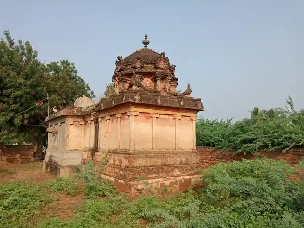 Arulmigu Thandayuthapani Temple, Avarampatti - 613602 அருள்மிகு தண்டாயுதபாணி சுவாமி திருக்கோயில், Avarampatti - 613602, Thanjavur - Ancient Temple Architecture and History Image 3