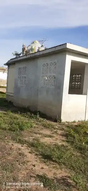 Arulmigu Thandayuthapani Temple, Pandikanmai - 623707 Arulmigu Thandayuthapani Temple, Pandikanmai - 623707, Ramanathapuram - Ancient Temple Architecture and History Image 4