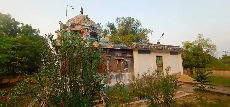 Arulmigu Thandhonreeswarar Temple, Kothavasal - 609503 அருள்மிகு தான்தோன்றீஷ்வரர் திருக்கோயில், Kothavasal - 609503, Thiruvarur - Ancient Temple Architecture and History Image 5