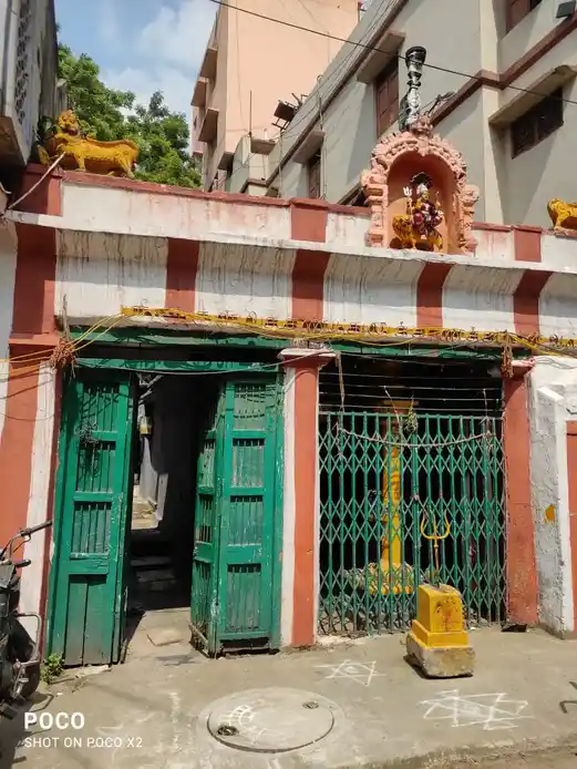 Arulmigu Thandu Thuluganathamman Temple, Sowcarpet, Chennai - 600003 அருள்மிகு தண்டு துலுக்கானத்தம்மன் திருக்கோயில், சௌகார்பேட்டை, சென்னை - 600003, Chennai - Ancient Temple Architecture and History Image 2