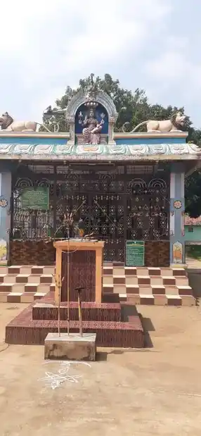 Arulmigu Thandumariamman Temple, Near Water Tank, Kaverirajampet - 631207 அருள்மிகு தண்டு மாரியம்மன் திருக்கோயில், Near Water Tank, Kaverirajampet - 631207, Tiruvallur - Ancient Temple Architecture and History Image 3