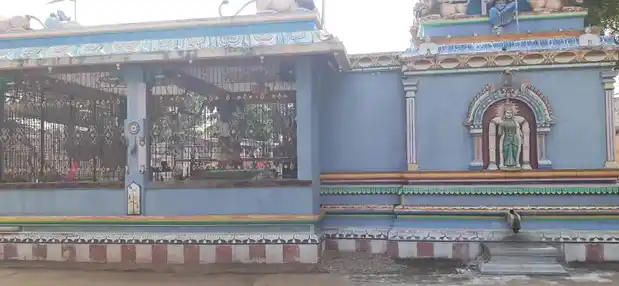 Arulmigu Thandumariamman Temple, Near Water Tank, Kaverirajampet - 631207 அருள்மிகு தண்டு மாரியம்மன் திருக்கோயில், Near Water Tank, Kaverirajampet - 631207, Tiruvallur - Ancient Temple Architecture and History Image 4