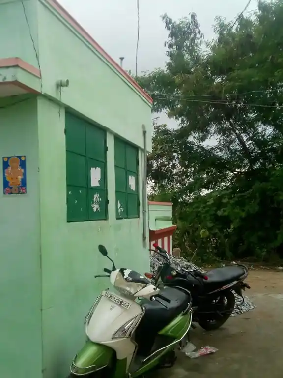 Arulmigu Thandumariamman Temple, Nearlakeview, Agoor - 631209 அருள்மிகு தண்டுமாரியம்மன் திருக்கோயில், Nearlakeview, Agoor - 631209, Tiruvallur - Ancient Temple Architecture and History Image 4