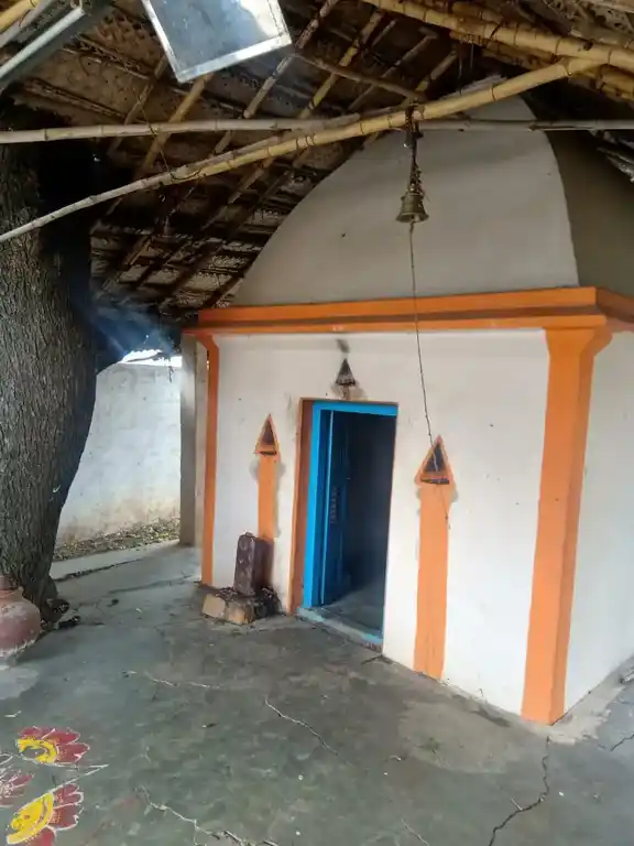 Arulmigu Thaneerpanthal Vinayagar Temple, Namagiripettai - 637406 அருள்மிகு தண்ணீர் பந்தல் விநாயகர் திருக்கோயில், Namagiripettai - 637406, Namakkal - Ancient Temple Architecture and History Image 2