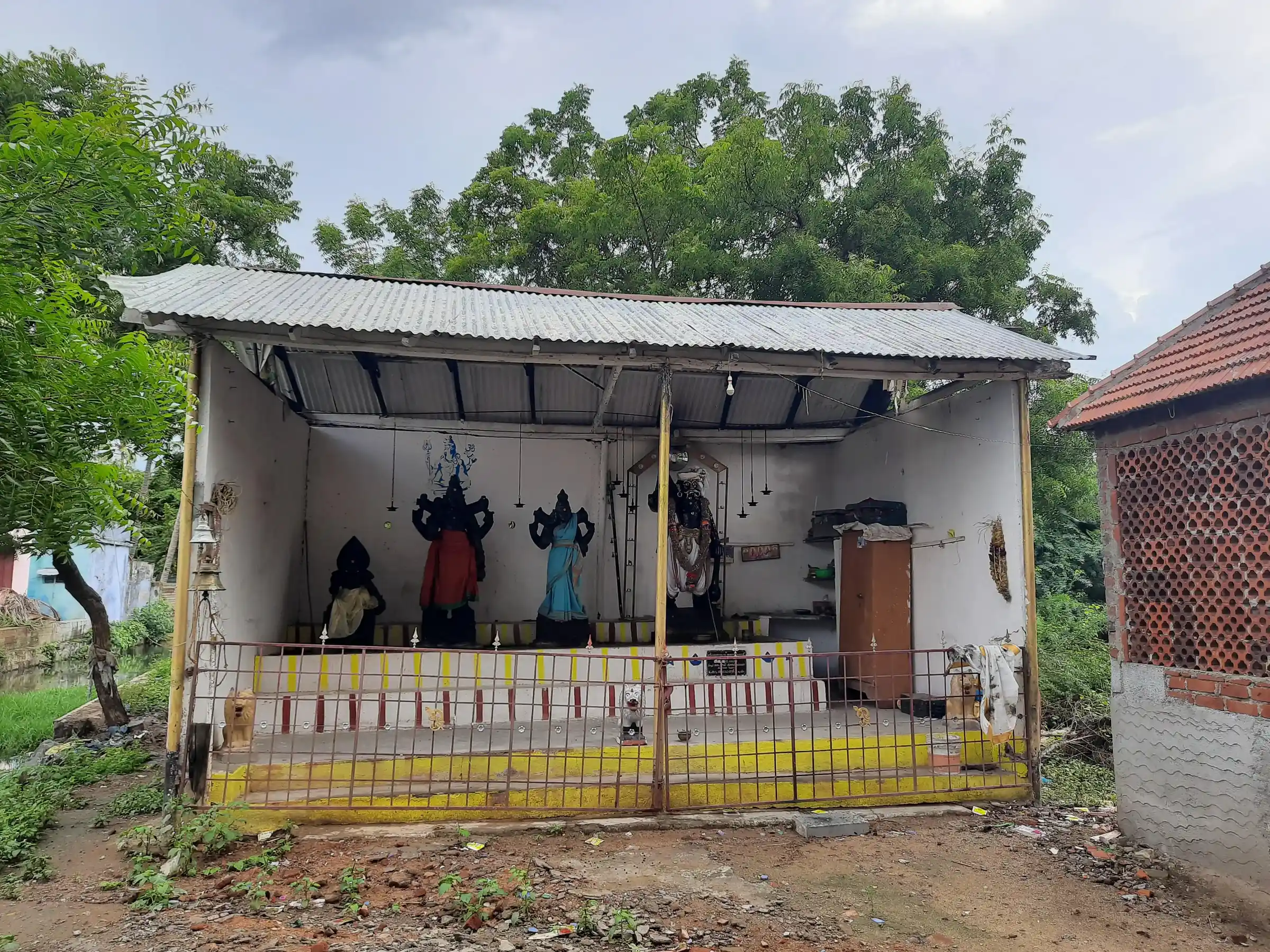Arulmigu Thangamman And Panaiyadi Sudalaimadasamy Temple, Tirunelveli - 627006