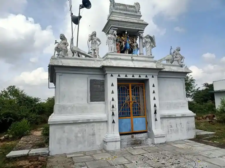 Arulmigu Thanigasala Moorthy Temple, Thandarai - 605757 அருள்மிகு தணிகாசலமூர்த்தி திருக்கோயில், Thandarai - 605757, Viluppuram - Ancient Temple Architecture and History Image 4