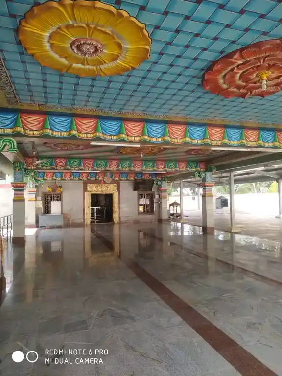 Arulmigu Thankammal Karupparayan Temple, Arasur - 641407 அருள்மிகு தங்கம்மாள் கருப்புராயன் திருக்கோயில், Arasur - 641407, Coimbatore - Ancient Temple Architecture and History Image 2