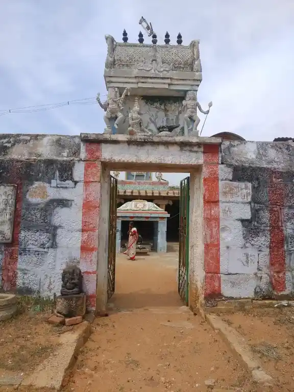 Arulmigu Thanthondreeswarar Swamy Temple, Vendayampatti - 613402 அருள்மிகு தான்தோன்றீஸ்வரர் சுவாமி திருக்கோயில், Vendayampatti - 613402, Thanjavur - Ancient Temple Architecture and History Image 7