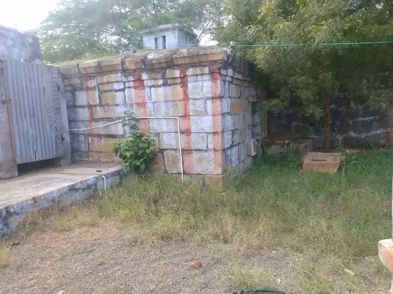 Arulmigu Thanthondreeswarar Swamy Temple, Vendayampatti - 613402 அருள்மிகு தான்தோன்றீஸ்வரர் சுவாமி திருக்கோயில், Vendayampatti - 613402, Thanjavur - Ancient Temple Architecture and History Image 8