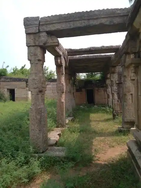 Arulmigu Thanthondreeswarar Temple, Idaiyathur, Ponnamaravathi Taluk - 622002 அருள்மிகு தான்தோன்றீஸ்வரர் திருக்கோயில், இடையாத்தூர், பொன்னமராவதி வட்டம் - 622002, Pudukkottai - Ancient Temple Architecture and History Image 6