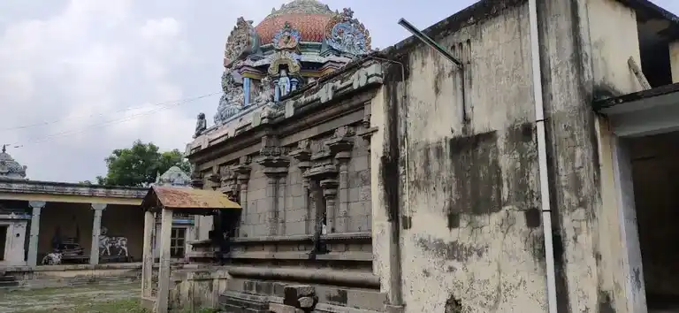 Arulmigu Thanthondreeswarar Temple, Mayiladuthurai - 609803 அருள்மிகு தான்தோன்றீஸ்வரர் திருக்கோயில், Mayiladuthurai - 609803, Mayiladuthurai - Ancient Temple Architecture and History Image 2