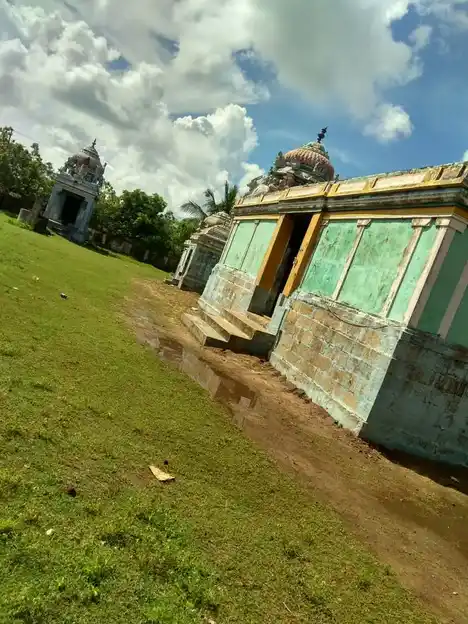 Arulmigu Thanthoniswarar Temple, Managudi - 609118 அருள்மிகு தான்தோன்றீஸ்வரர் திருக்கோயில், மணக்குடி - 609118, Nagapattinam - Ancient Temple Architecture and History Image 2