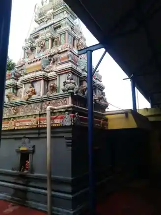 Arulmigu Thanthonriyamman and Selliyamman Temple, Peravallur, Chennai - 600082 அருள்மிகு தான்தோன்றியம்மன் மற்றும் செல்லியம்மன் திருக்கோயில், பெரவலூர், சென்னை - 600082, Chennai - Ancient Temple Architecture and History Image 4