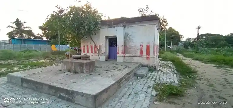 Arulmigu Thanthoondreeswarar Temple,, Big Kancheepuram, Big Kancheepuram - 631502 அருள்மிகு தான்தோன்றியம்மன் திருக்கோயில், பெரிய காஞ்சிபுரம், பெரிய காஞ்சிபுரம் - 631502, Kancheepuram - Ancient Temple Architecture and History Image 2