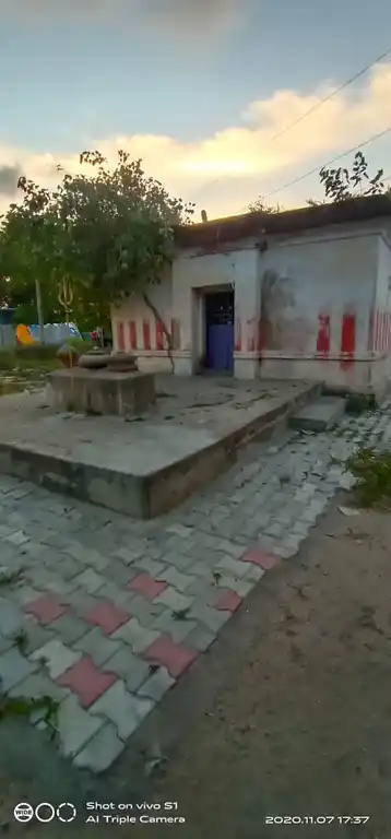 Arulmigu Thanthoondreeswarar Temple,, Big Kancheepuram, Big Kancheepuram - 631502 அருள்மிகு தான்தோன்றியம்மன் திருக்கோயில், பெரிய காஞ்சிபுரம், பெரிய காஞ்சிபுரம் - 631502, Kancheepuram - Ancient Temple Architecture and History Image 4