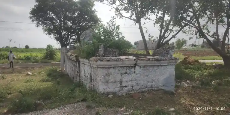 Arulmigu Thantondreeswarar Temple, Adagapadi - 636803 அருள்மிகு தான்தோன்றீஸ்வரர் திருக்கோயில், Adagapadi - 636803, Dharmapuri - Ancient Temple Architecture and History Image 4