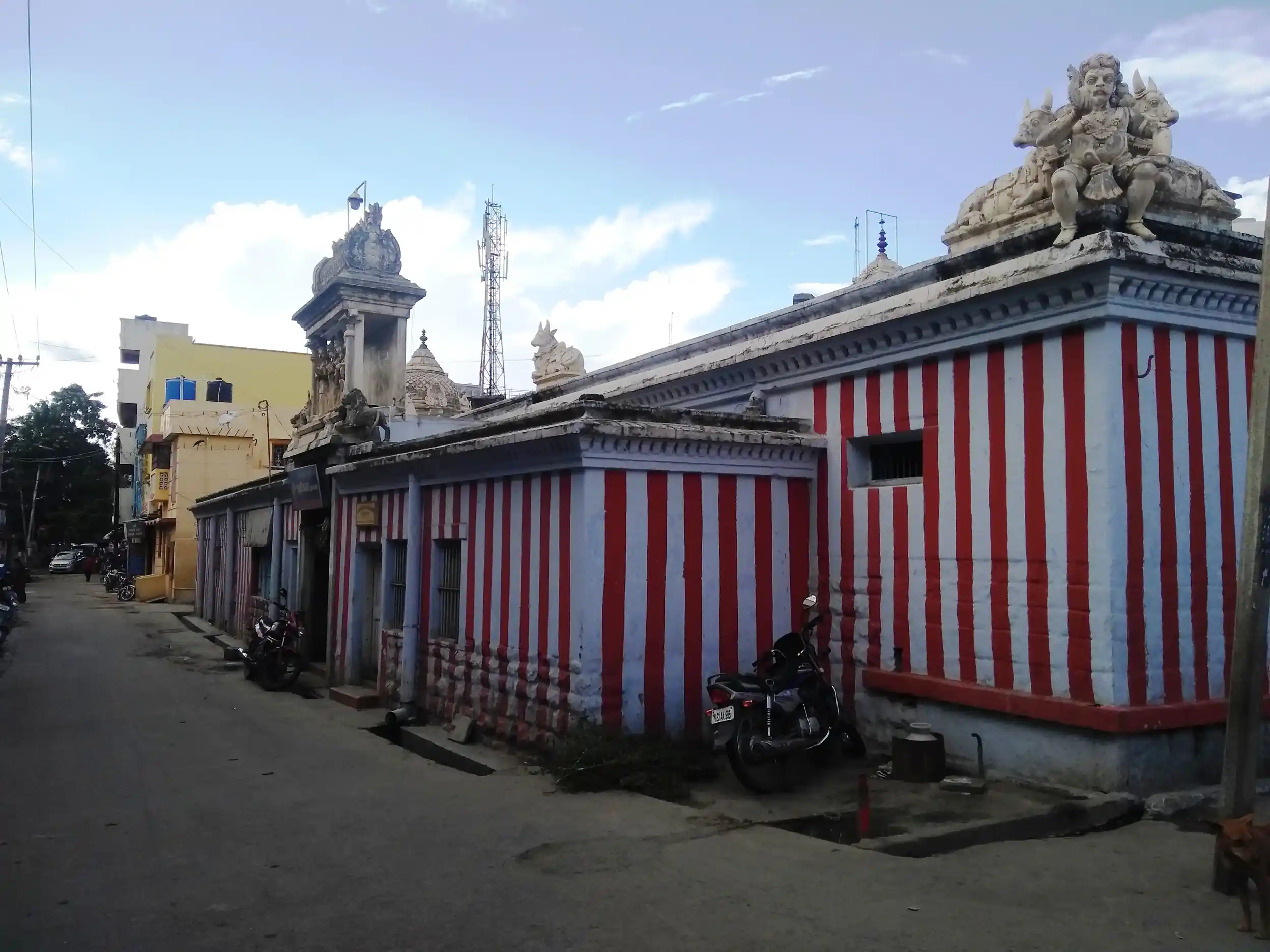 Arulmigu Tharageswarar Temple, Thottapalayam, Vellore - 632004 அருள்மிகு தாரகேஸ்வரர் திருக்கோயில், தோட்டப்பாளையம், வேலூர் - 632004, Vellore - Ancient Temple Architecture and History Image 2