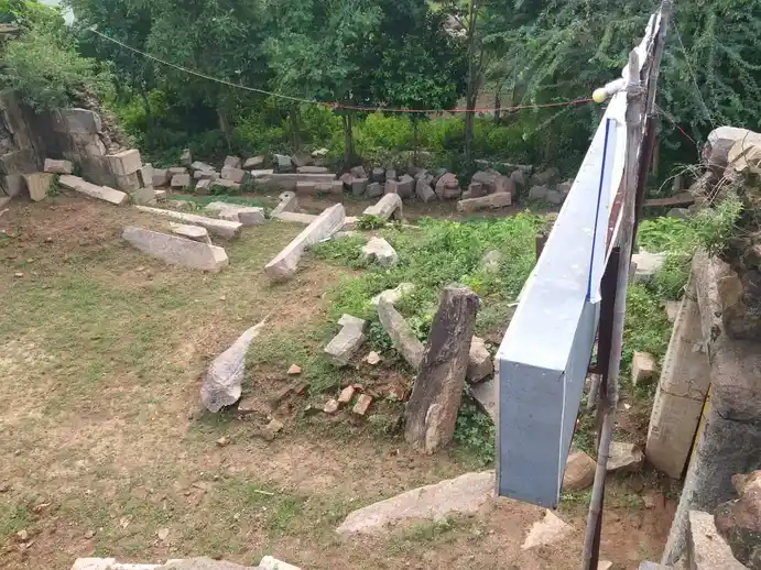 Arulmigu Tharaneswaraswamy Temple, Puthuthurai, Pudhuthurai - 609106 Temple