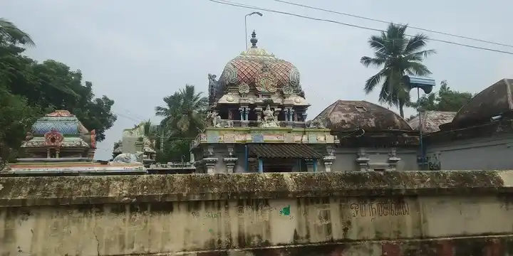 Arulmigu Tharmapuriswarar Swamy Temple, Vadakandam - 610104 அருள்மிகு தர்மபுரீஸ்வரர் திருக்கோயில், Vadakandam - 610104, Thiruvarur - Ancient Temple Architecture and History Image 3