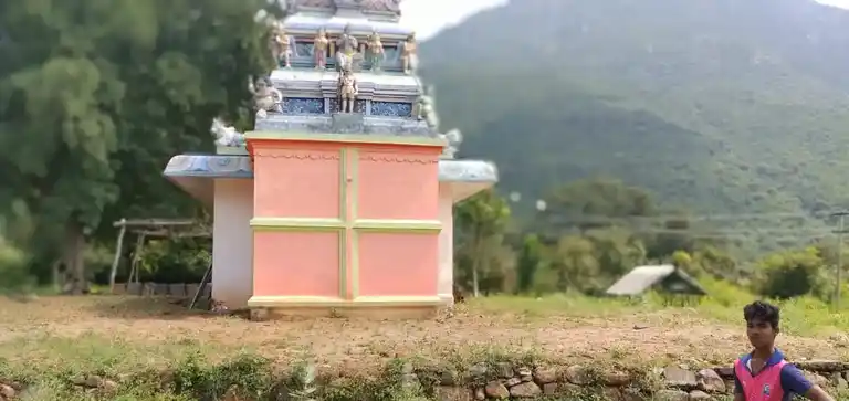 Arulmigu Tharmarajar Temple, Sobanapuram - 621018 Arulmigu Tharmarajar Temple, Sobanapuram - 621018, Thiruchirappalli - Ancient Temple Architecture and History Image 2