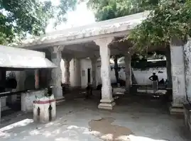 Arulmigu Tharmeegavananadhswamy Temple, Gunaseelam - 621204 Arulmigu Tharmeegavananadhswamy Temple, Gunaseelam - 621204, Thiruchirappalli - Ancient Temple Architecture and History Image 3