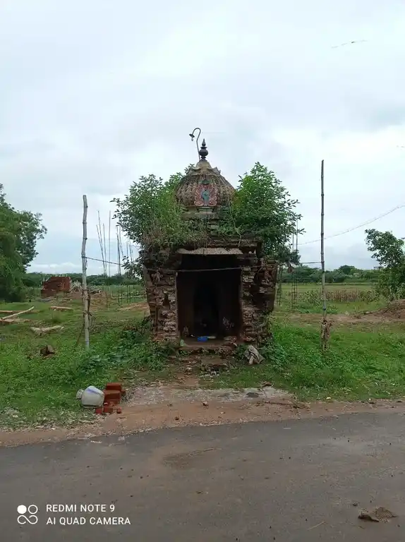 Arulmigu Tharunavinayagar Temple, Kuruvadi - 621715 Temple