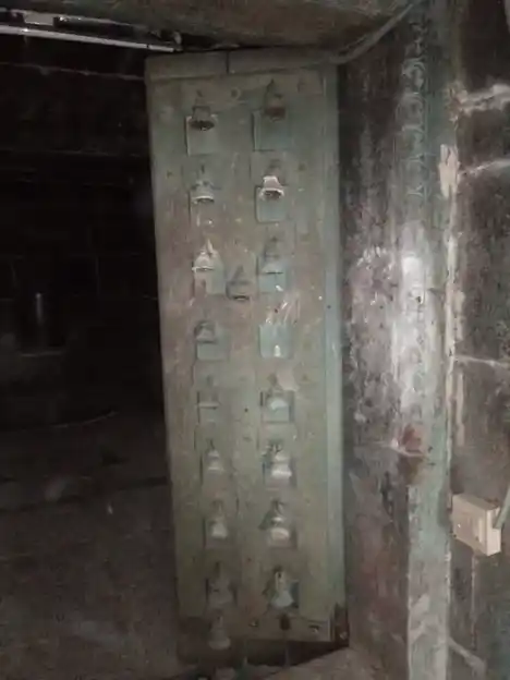 Arulmigu Thatheeswarar Temple, Kalathur - 632531 அருள்மிகு தாத்தீஸ்வரர் திருக்கோயில், களத்தூர் - 632531, Ranipet - Ancient Temple Architecture and History Image 3