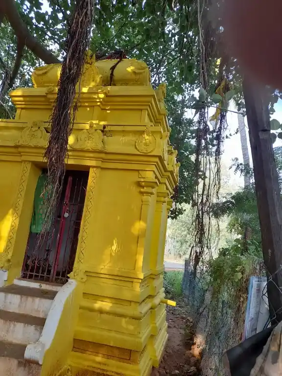 Arulmigu Thattaparai Swamy Temple, Dohnavur - 627102 அருள்மிகு தட்டப்பாறை கோயில், Dohnavur - 627102, Tirunelveli - Ancient Temple Architecture and History Image 4