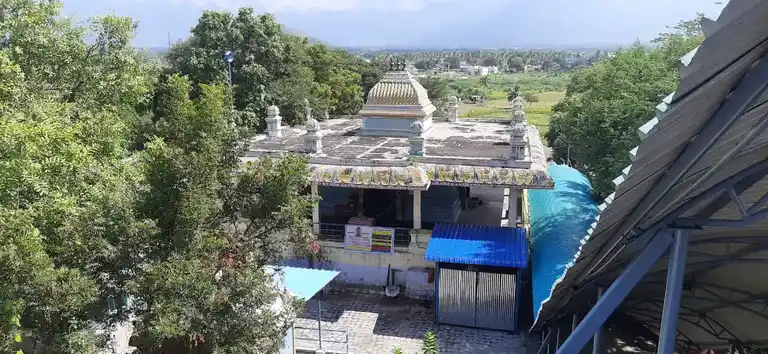Arulmigu Thatthathrayaswamy Temple, Sendamangalam - 637409 அருள்மிகு தத்தாத்ரேயசாமி திருக்கோயில், சேந்தமங்கலம் - 637409, Namakkal - Ancient Temple Architecture and History Image 3
