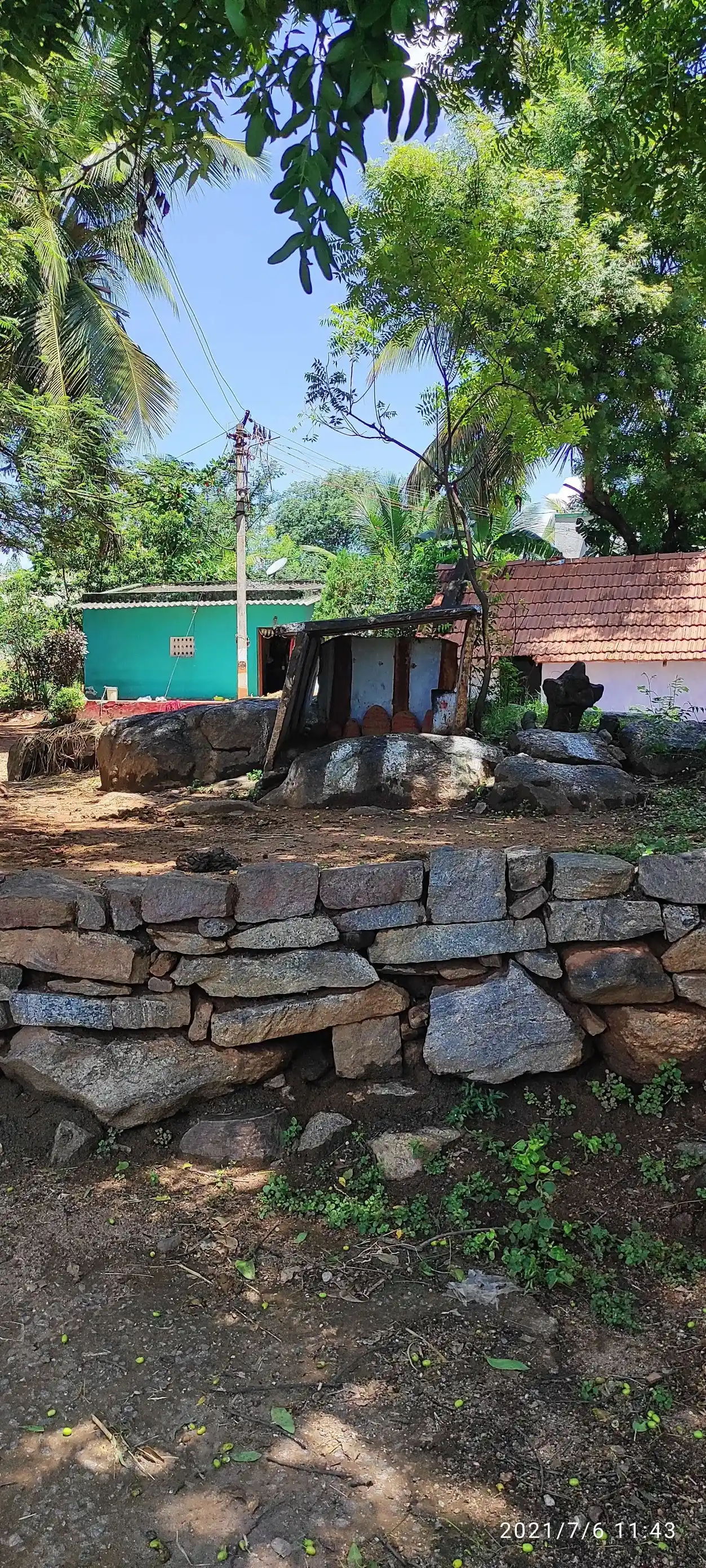 Arulmigu Thedukaragam Selliamman Temple, Bargur, Rasipalli - 635108 Temple