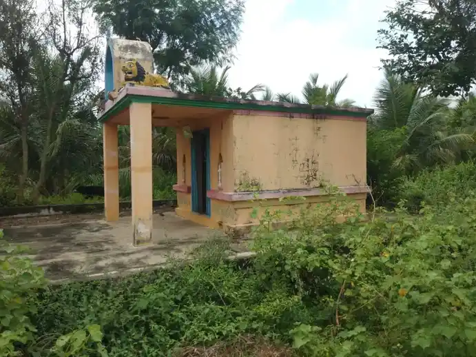 Arulmigu Thedukaragam Temple, Muthugampatti - 635206 அருள்மிகு தேடுகரகம் திருக்கோயில், முதுக்காம்பட்டி - 635206, Krishnagiri - Ancient Temple Architecture and History Image 3