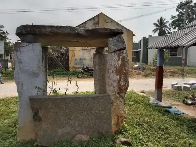 Arulmigu Thedukaragam Temple, Near Krp Dam, Periyamuthur - 635101 Temple