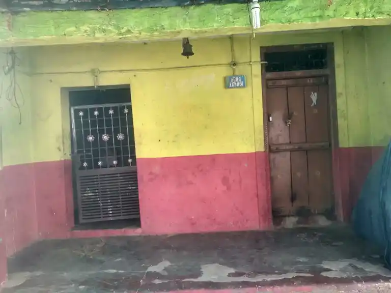 Arulmigu Thedukaragam Temple, Rayakoottai Road, Nammandahalli - 636812 அருள்மிகு தேடுகரகம் திருக்கோயில், Rayakoottai Road, Nammandahalli - 636812, Dharmapuri - Ancient Temple Architecture and History Image 2