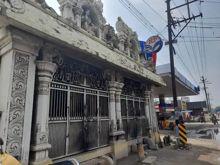 Arulmigu Theepaachi Amman Temple, Vanaarpettai - 627002 அருள்மிகு தீப்பாச்சி அம்மன் திருக்கோயில், Vanaarpettai - 627002, Tirunelveli - Ancient Temple Architecture and History Image 4