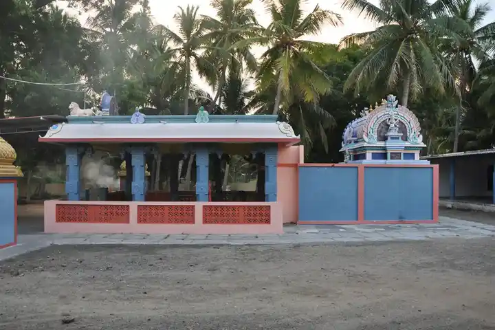 Arulmigu Theerthamalai Velayuthaswamy Temple, Karvazhi - 638151 அருள்மிகு தீர்த்தமலை வேலாயுத சுவாமி திருக்கோயில், Karvazhi - 638151, Karur - Ancient Temple Architecture and History Image 5